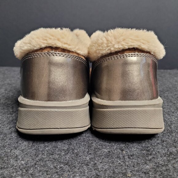 BZees Golden Faux Fur Trim Washable Slip-on Booties ODOR control Womens Sz 8.5 - Picture 8 of 10